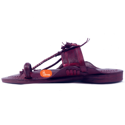 best kolhapuri chappal