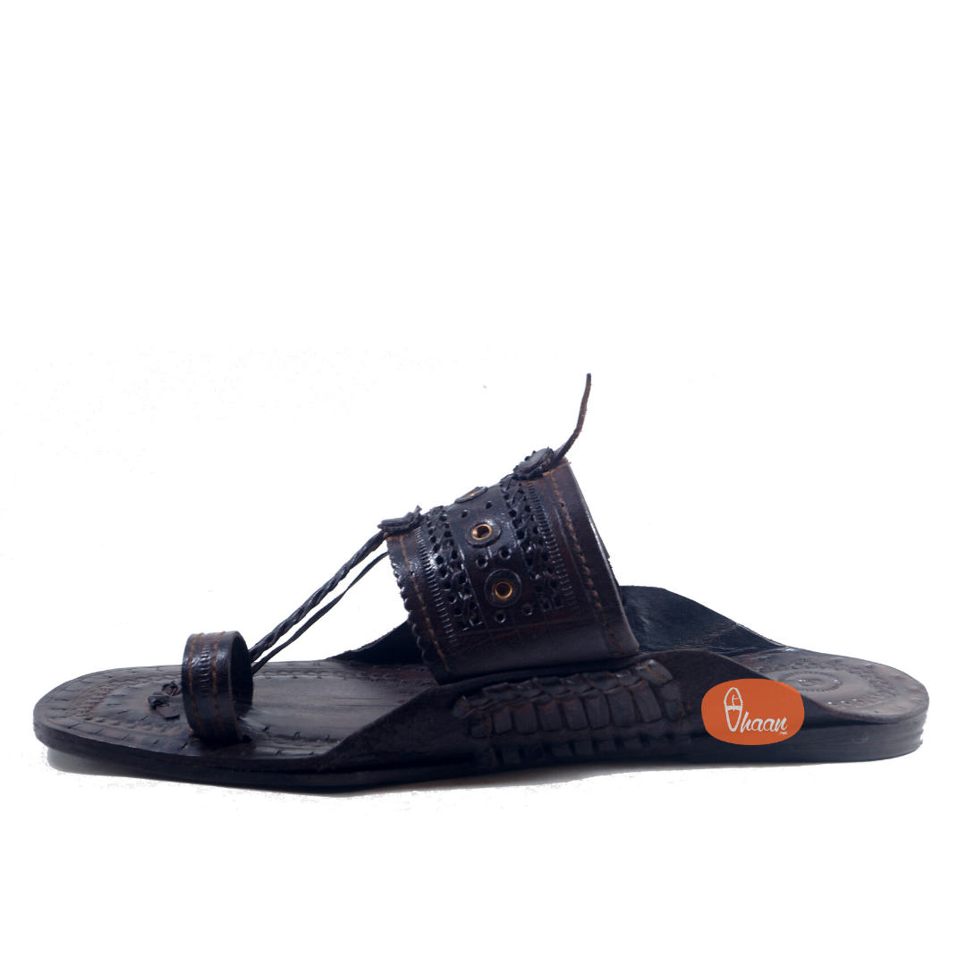 new kolhapuri chappal