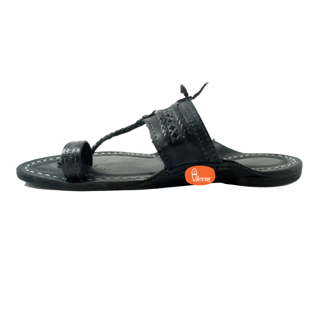 Single wadi Dark Black Pure Leather Kapashi Kolhapuri Chappal For Men | Vhaan