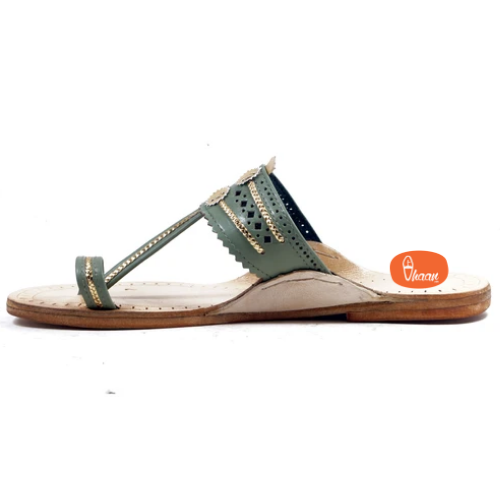 Flat 2024 chappal design